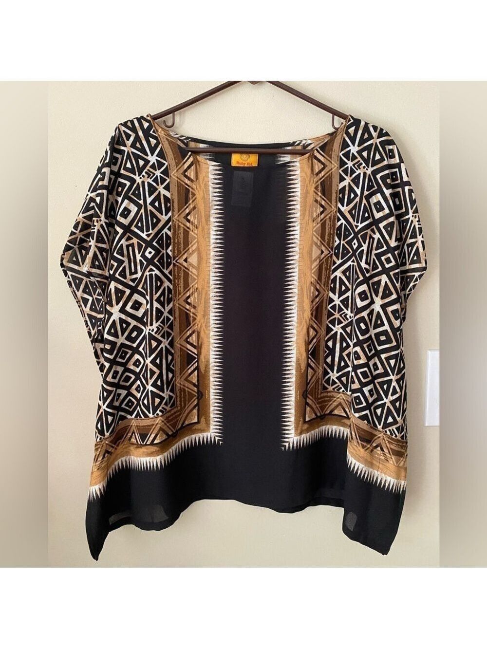 Ruby Rd. Black and Tan Geometric Blouse PL